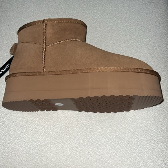 Xiakolaka Women's Classic Platform Mini Boots Winter Suede Anti-Slip Ankle.  NWT - Picture 10 of 13